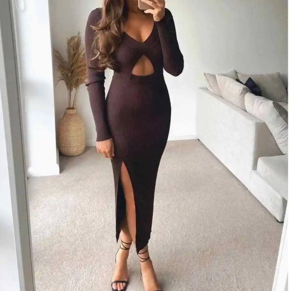 NWOT ZARA Cut Out Knit Dress with slit in color brown (size M)
